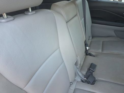 Used 2016 Honda Pilot EX-L image 10