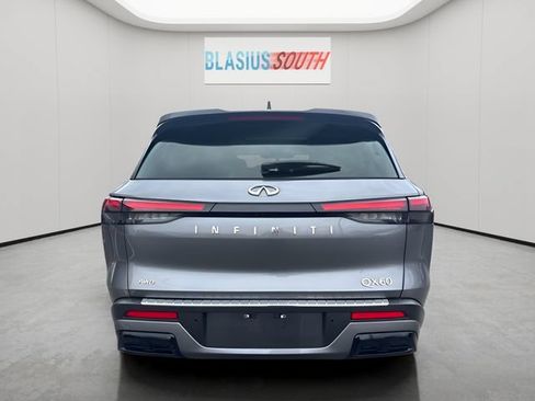 Used 2023 INFINITI QX60 Luxe w/ Cargo Package AWD/4WD image 4