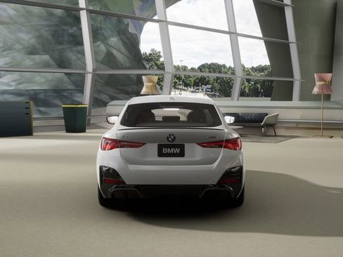 New 2026 BMW i4 eDrive40 w/ M Sport Package image 5