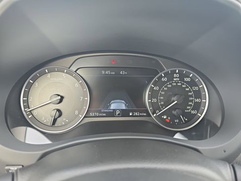 Certified 2025 INFINITI QX50 Luxe image 19