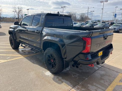 Used 2025 Toyota Tacoma TRD Pro image 6