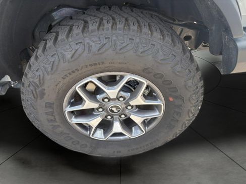 Used 2025 Ford Bronco Badlands AWD/4WD image 11
