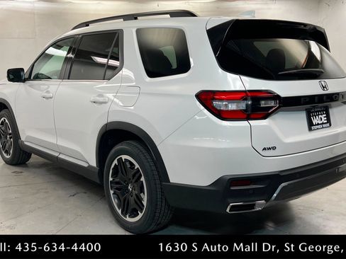 New 2026 Honda Pilot image 3