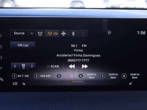 Used 2025 Nissan Kicks SR w/ SR Premium Package FWD image 31