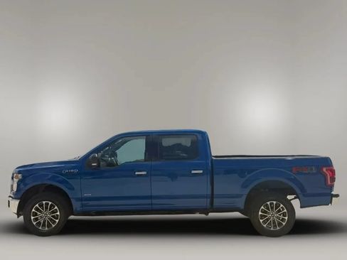 Used 2017 Ford F150 XLT w/ Equipment Group 302A Luxury AWD/4WD image 4