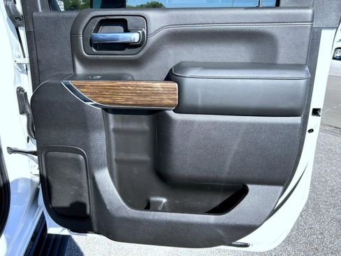Certified 2023 Chevrolet Silverado 2500 High Country image 17