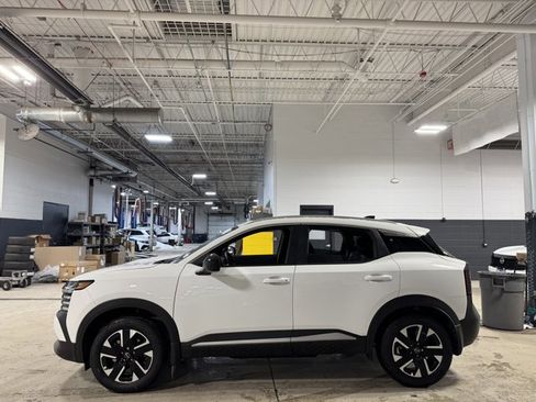 New 2026 Nissan Kicks SV w/ SV Premium Package image 38