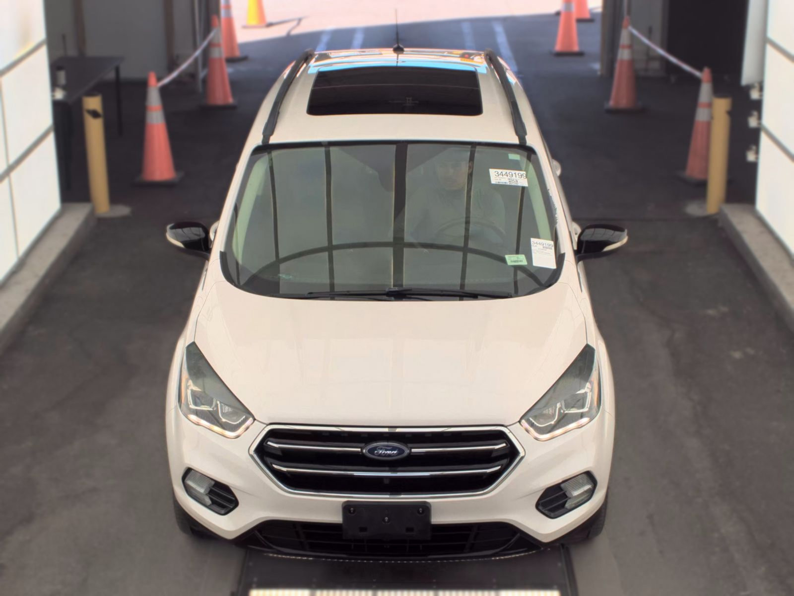 Used 2017 Ford Escape Titanium AWD/4WD image 2