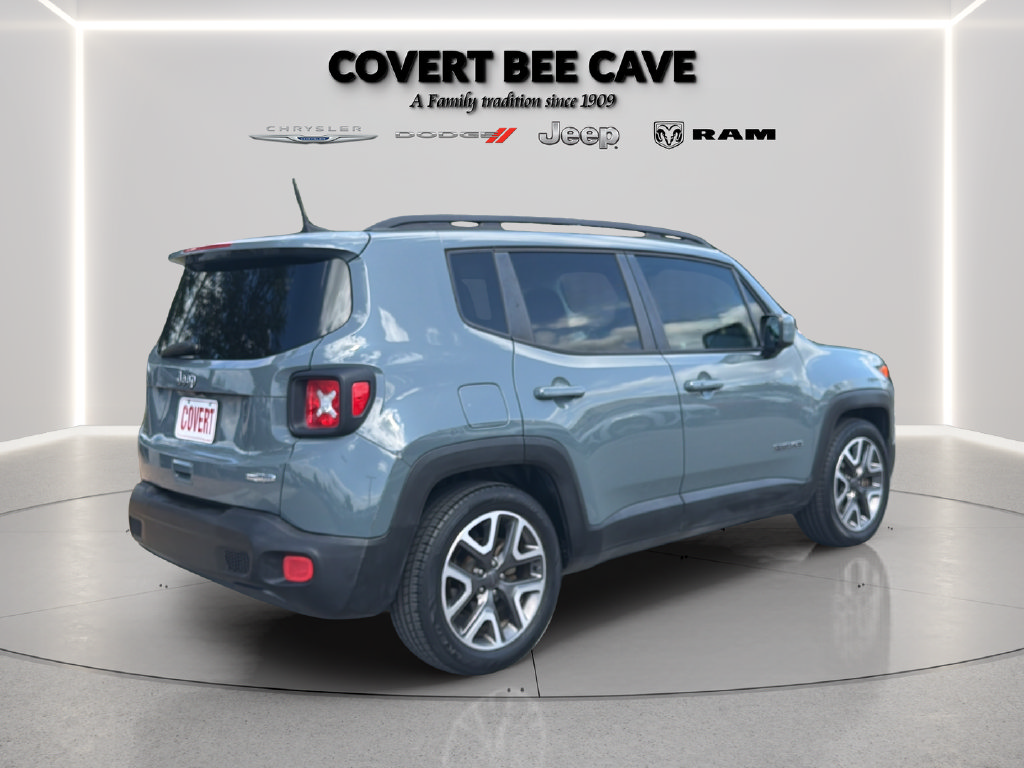 Used 2018 Jeep Renegade Latitude w/ UConnect 8.4 Nav Group FWD image 10