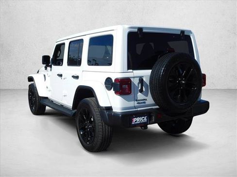 Used 2025 Jeep Wrangler Sahara 4xe AWD/4WD image 13