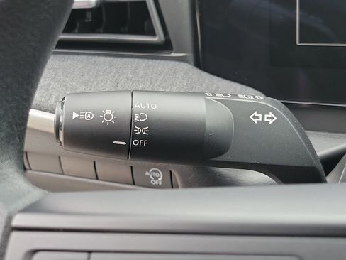 New 2026 Nissan Kicks SV image 19