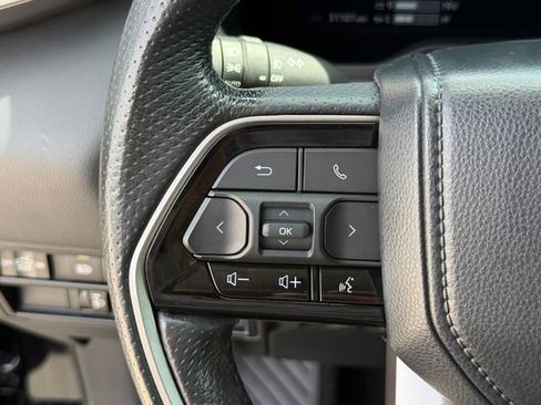 Used 2023 Toyota Tundra Limited w/ Power Package image 17