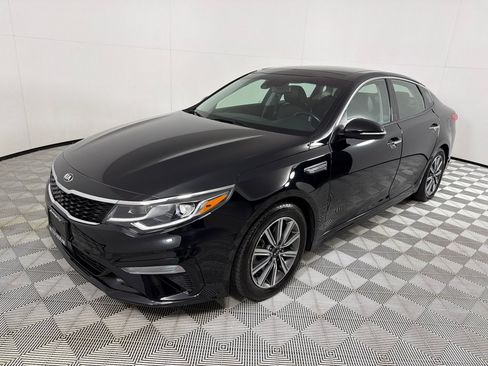 Used 2020 Kia Optima Premium FWD image 9