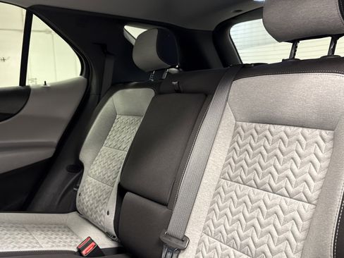 Used 2024 Chevrolet Equinox LT w/ Driver Convenience Package image 12