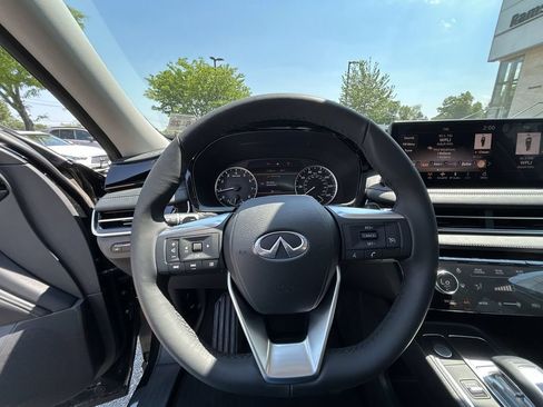 Used 2025 INFINITI QX60 Pure w/ Cargo Package AWD/4WD image 18