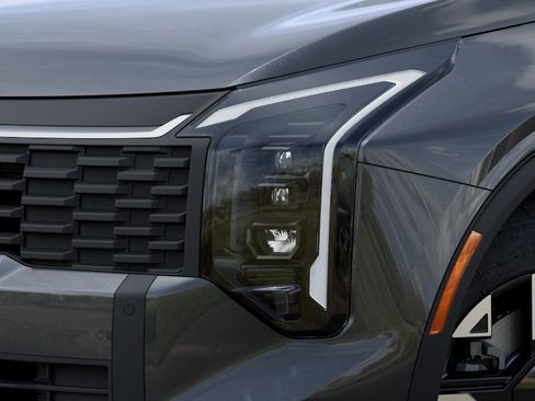 New 2026 Kia Sportage LX FWD image 10