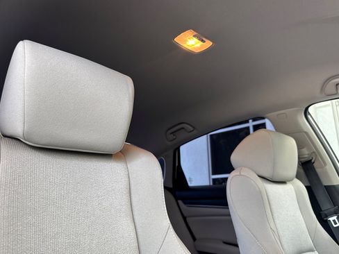 Used 2018 Honda Accord LX image 20