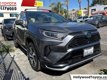 Certified 2021 Toyota RAV4 SE w/ Weather & Moonroof Package