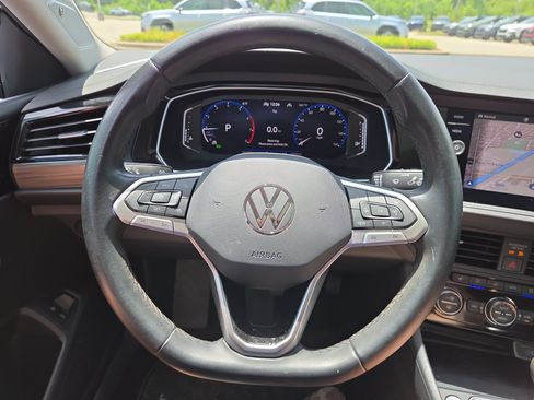 Used 2024 Volkswagen Jetta SEL FWD image 19