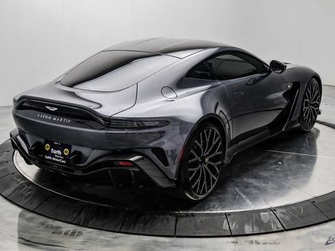 Used 2023 Aston Martin V12 Vantage RWD image 21