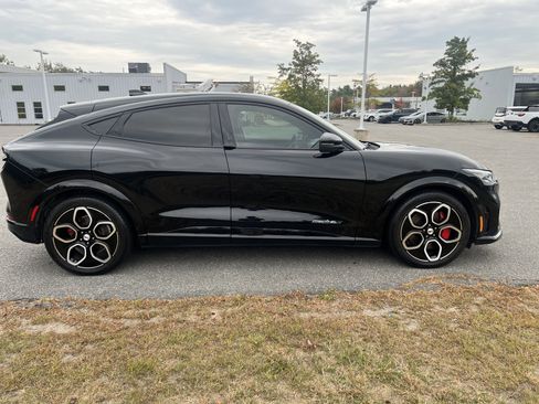 Used 2021 Ford Mustang Mach-E GT image 4