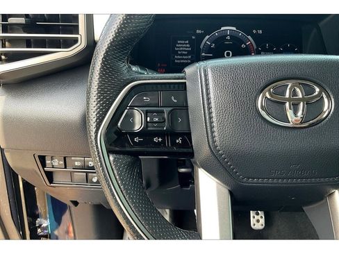Used 2023 Toyota Tundra Limited image 19
