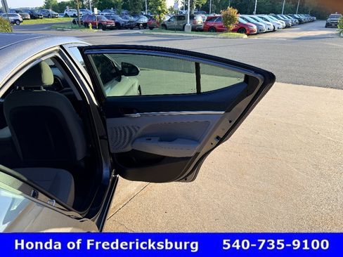 Used 2019 Hyundai Elantra Value Edition w/ Winter Weather Package FWD image 16