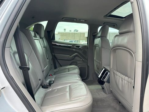 Used 2013 Porsche Cayenne AWD/4WD image 26