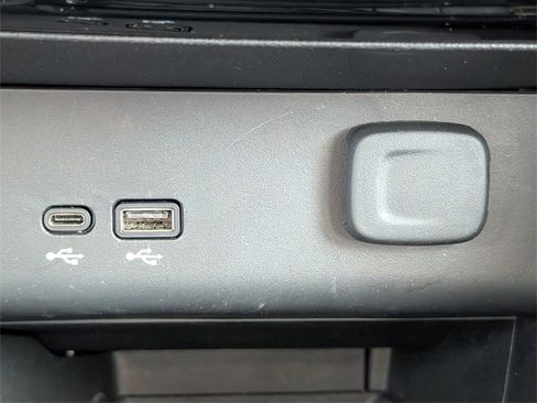 Used 2024 Buick Encore GX Sport Touring w/ Comfort Package image 20