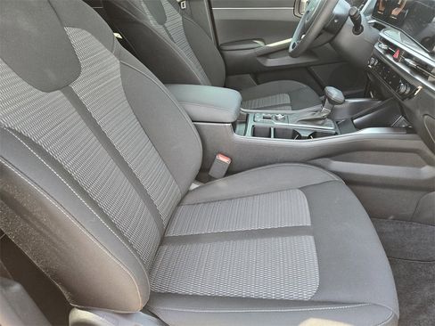 New 2025 Kia Sorento LX image 12