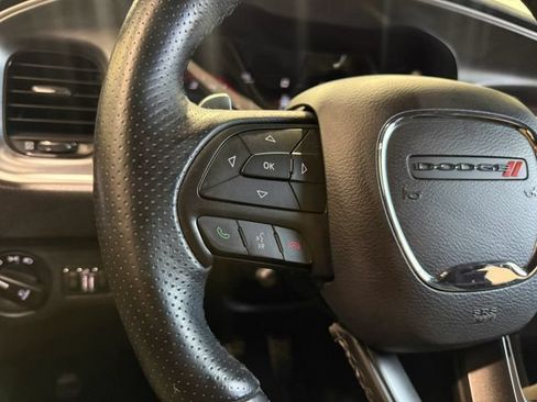 Used 2017 Dodge Charger R/T RWD image 26