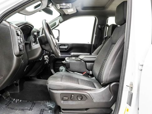 Used 2024 Chevrolet Silverado 2500 Custom w/ Custom Value Package AWD/4WD image 14