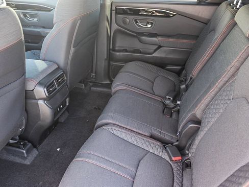 New 2026 Honda Pilot Sport image 17