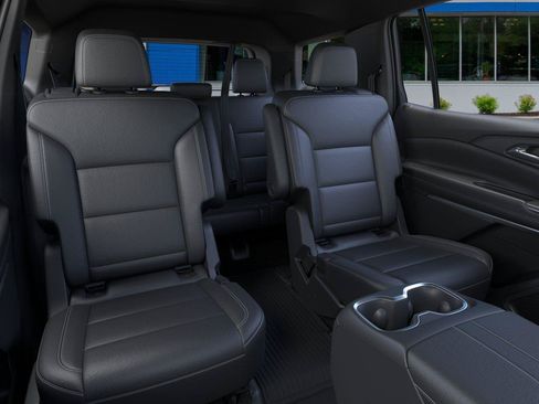 New 2026 Chevrolet Traverse LT w/ Sun and Wheel Package AWD/4WD image 17