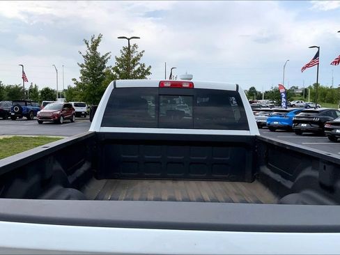 Used 2024 RAM 2500 Tradesman w/ Chrome Appearance Group AWD/4WD image 8
