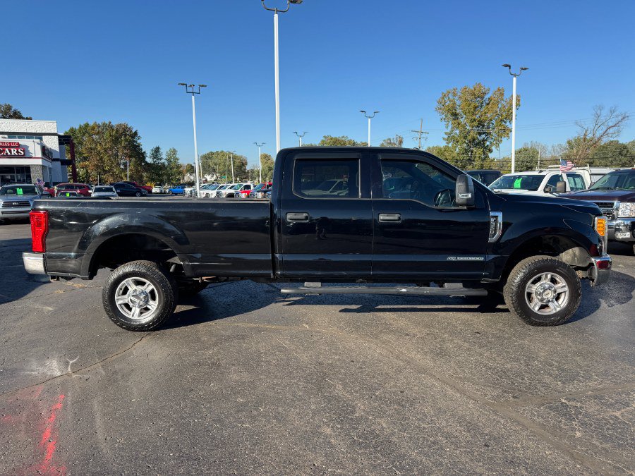 Used 2017 Ford F350 XLT w/ Snow Plow Prep Package AWD/4WD image 6