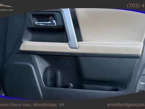 Used 2016 Toyota 4Runner Limited image 10