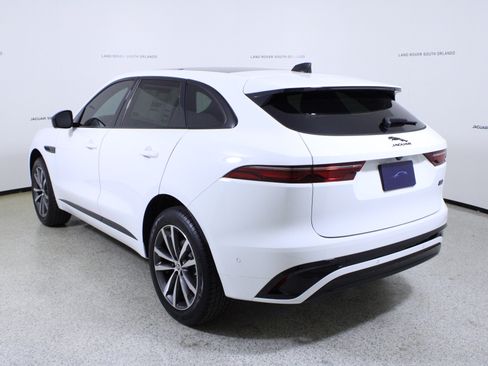 New 2026 Jaguar F-PACE R-Dynamic S image 5