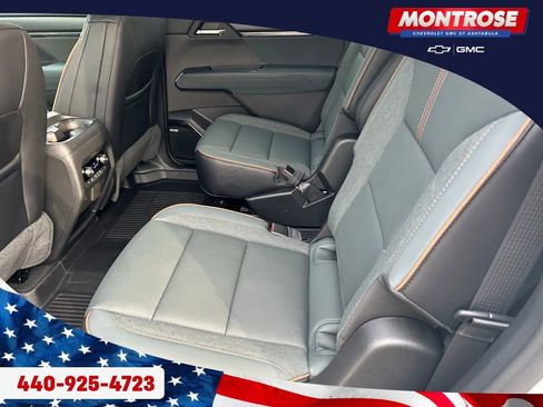 New 2026 GMC Acadia AT4 image 22