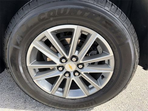 Certified 2023 Chevrolet Traverse LT image 38