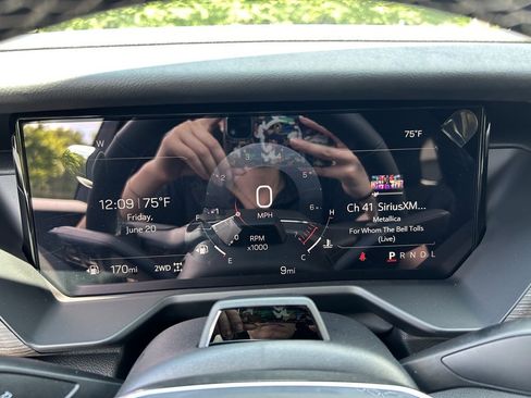 New 2025 GMC Acadia Denali w/ Super Cruise Package image 29