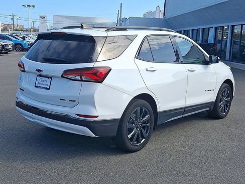 Used 2022 Chevrolet Equinox RS AWD/4WD image 10