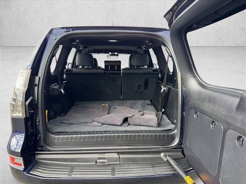 Used 2020 Lexus GX 460 Premium w/ Premium Package AWD/4WD image 8
