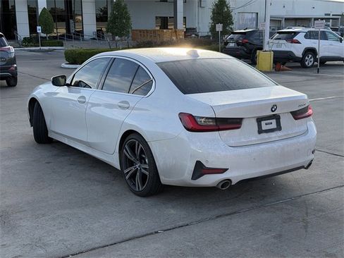 Used 2021 BMW 330i Sedan w/ Convenience Package image 7