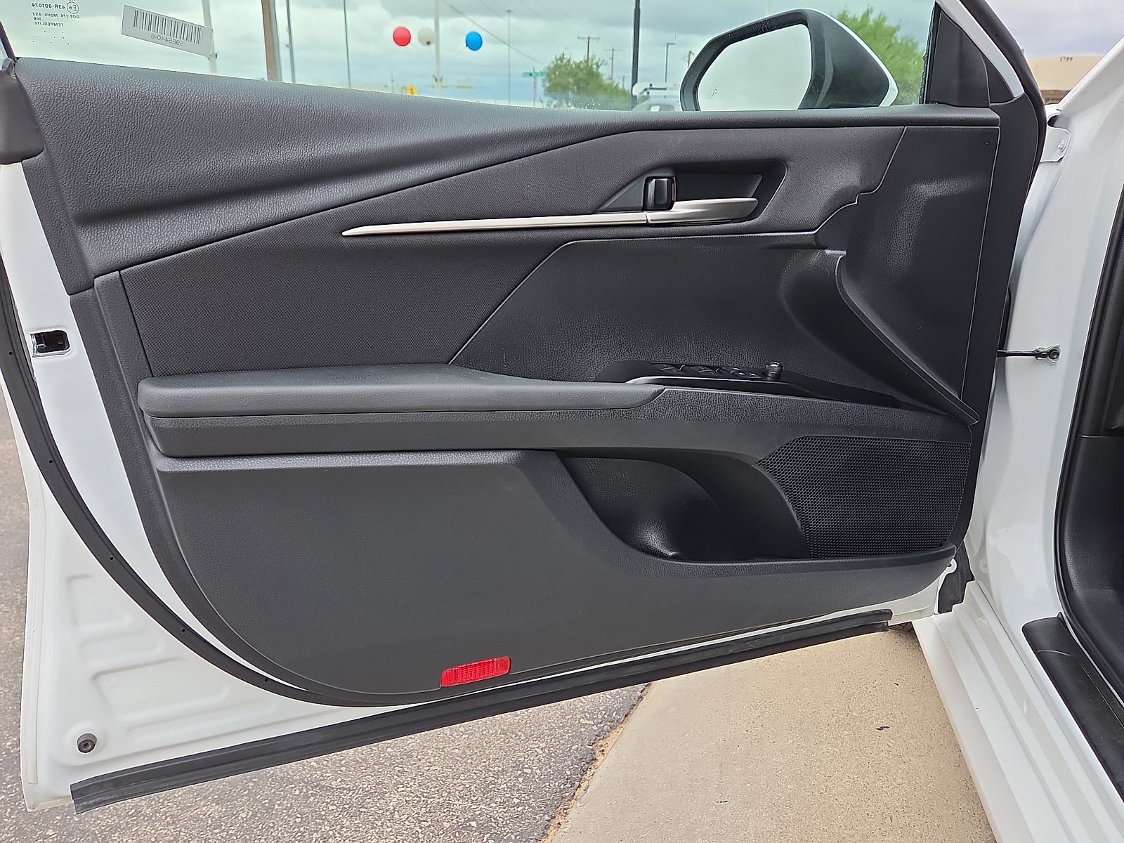 Used 2026 Toyota Camry LE FWD image 14