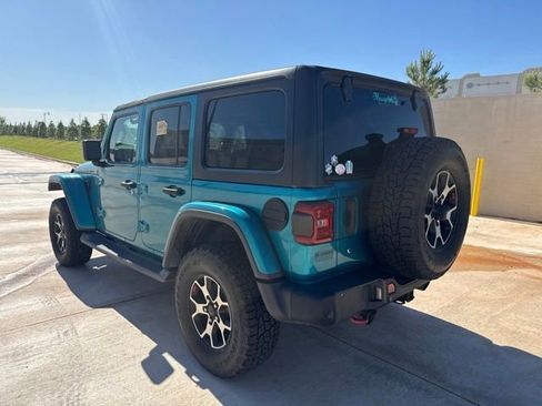 Used 2020 Jeep Wrangler Unlimited Rubicon w/ Dual Top Group AWD/4WD image 4