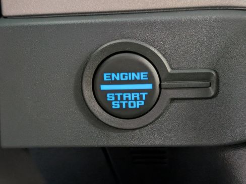 New 2026 Ford Bronco Outer Banks image 18