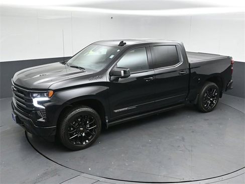 Used 2026 Chevrolet Silverado 1500 High Country w/ Midnight Edition image 41