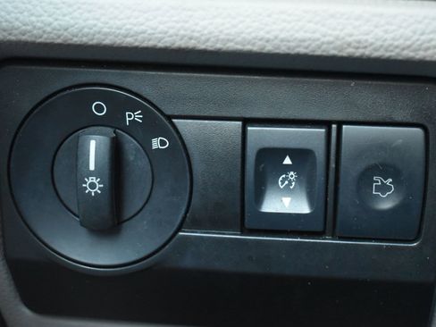 Used 2012 Ford Fusion S image 17