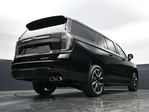 Used 2025 Chevrolet Suburban RST w/ Comfort Package AWD/4WD image 52